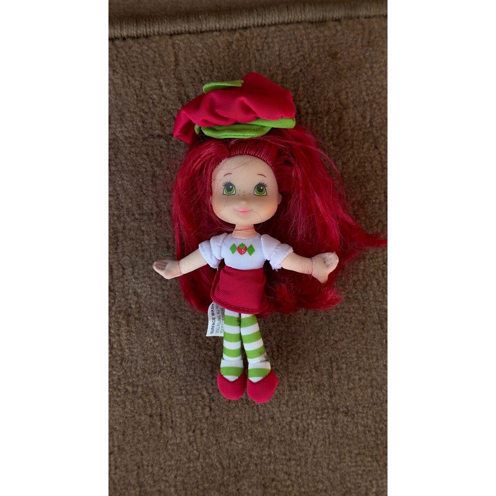 Strawberry Shortcake Small Plush Doll Red Hair Green Striped Leggings 6 Inch
